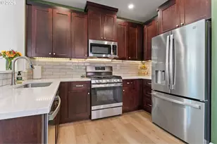 8971 N Drummond Ave, Portland, OR 97217 - Photo 10