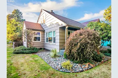 571 26th Ave, Longview, WA 98632 - Photo 1