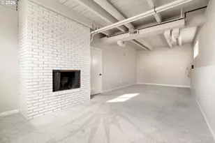 9216 SE Market St, Portland, OR 97216 - Photo 28