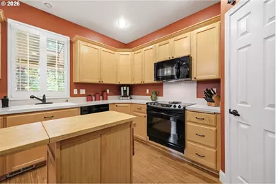 19515 SE 10th St, Camas, WA 98607 - Photo 8