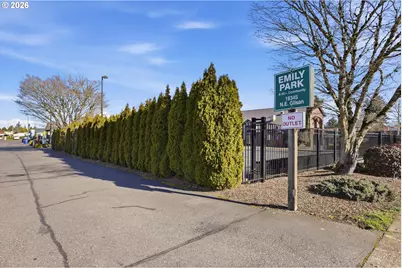 18345 NE Glisan St, Portland, OR 97230 - Photo 26