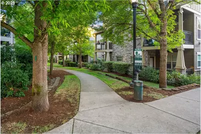 680 NE Adwick Dr #5, Hillsboro, OR 97006 - Photo 30