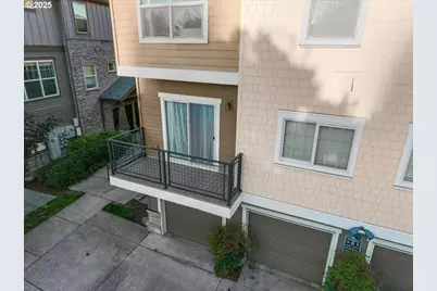 680 NE Adwick Dr #5, Hillsboro, OR 97006 - Photo 4