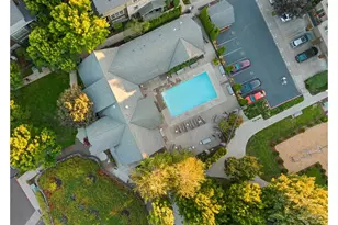 680 NE Adwick Dr, Hillsboro, OR 97006 - Photo 34