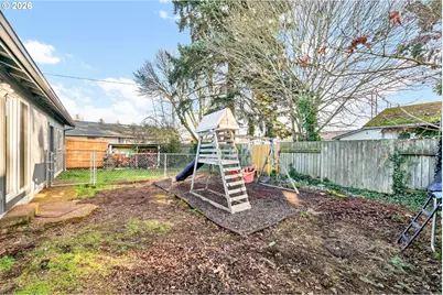 3740 Marshall Ave, Eugene, OR 97402 - Photo 20