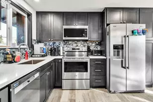 3740 Marshall Ave, Eugene, OR 97402 - Photo 4