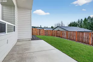 2032 E Otter Loop, La Center, WA 98629 - Photo 26