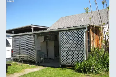 434 NE Neal Ln, Myrtle Creek, OR 97457 - Photo 4