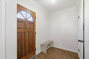 2296 Pierce St, Eugene, OR 97405 - Photo 4