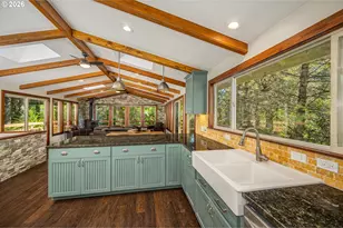 4995 Lake Dr, Florence, OR 97439 - Photo 18