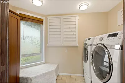 275 NE 71st Pl, Newport, OR 97365 - Photo 26