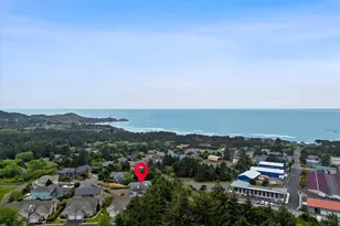 275 NE 71st Pl, Newport, OR 97365 - Photo 2
