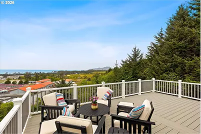 275 NE 71st Pl, Newport, OR 97365 - Photo 4