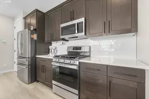 8069 SE Orion Ln, Hillsboro, OR 97123 - Photo 6