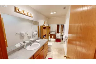 1389 Glenwood Dr, Brookings, OR 97415 - Photo 20