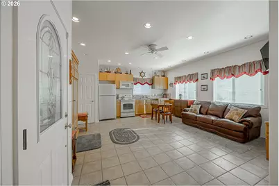 18 Pine Ln, Lakeside, OR 97449 - Photo 4