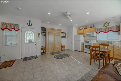 18 Pine Ln, Lakeside, OR 97449 - Photo 8