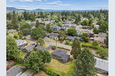 5811 SE Henderson St, Portland, OR 97206 - Photo 26