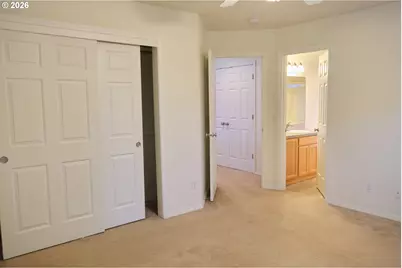 2412 NW Meadows Dr, McMinnville, OR 97128 - Photo 26