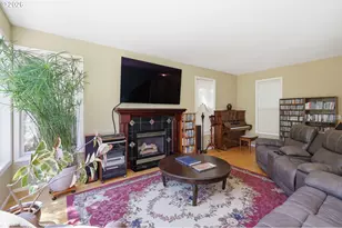 721 Brookside Dr, Eugene, OR 97405 - Photo 6