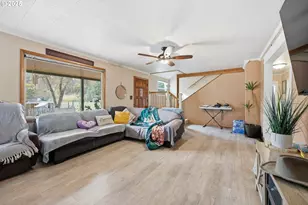 80107 Pioneer St, Tygh Valley, OR 97063 - Photo 8