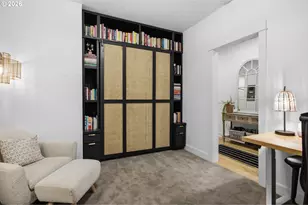 1674 Gilham Rd, Eugene, OR 97401 - Photo 6