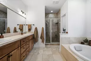 1674 Gilham Rd, Eugene, OR 97401 - Photo 28