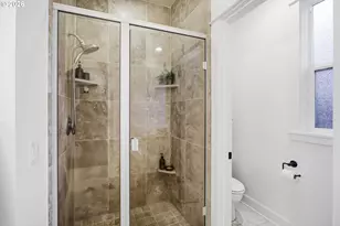 1674 Gilham Rd, Eugene, OR 97401 - Photo 30