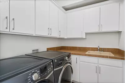 4139 NW Twilight Ter, Portland, OR 97229 - Photo 38