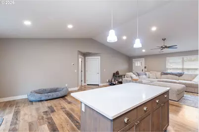 645 SE Garden Way Dr, Winston, OR 97496 - Photo 18