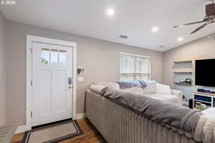 645 SE Garden Way Dr, Winston, OR 97496 - Photo 4