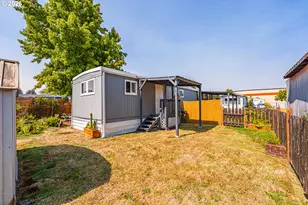 1415 S Bertelsen Rd, Eugene, OR 97402 - Photo 10