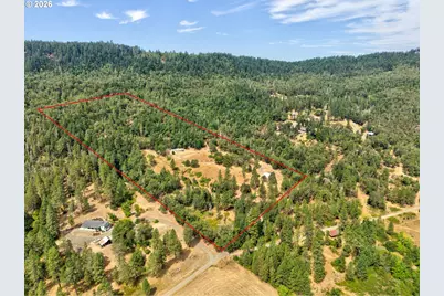 900 Mulberry Ln, Roseburg, OR 97471 - Photo 26