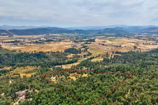 900 Mulberry Ln, Roseburg, OR 97471 - Photo 40