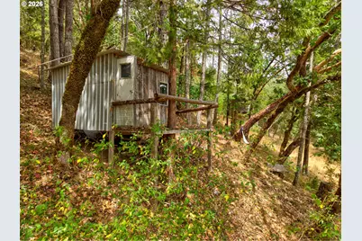 900 Mulberry Ln, Roseburg, OR 97471 - Photo 48