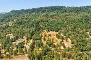 900 Mulberry Ln, Roseburg, OR 97471 - Photo 12