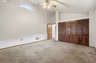 7453 N Stockton Ave, Portland, OR 97203 - Photo 18