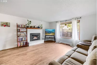 310 NE 170th Ave, Portland, OR 97230 - Photo 4