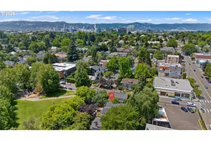 2817 NE Weidler St, Portland, OR 97232 - Photo 42