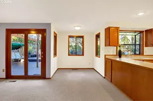 16379 NW Charlais St, Beaverton, OR 97006 - Photo 8