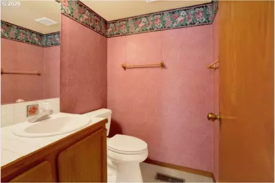 16379 NW Charlais St, Beaverton, OR 97006 - Photo 18