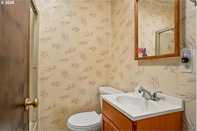 35865 Riverside Dr, Albany, OR 97321 - Photo 12