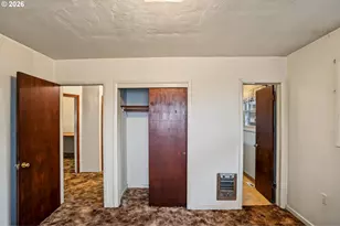 35865 Riverside Dr, Albany, OR 97321 - Photo 14