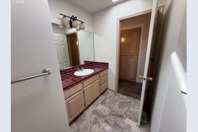 16628 SW Jordan Way, Portland, OR 97224 - Photo 14