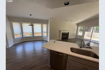 16628 SW Jordan Way, Portland, OR 97224 - Photo 6