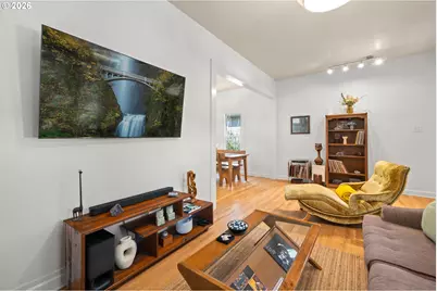 226 N Page St, Portland, OR 97227 - Photo 12