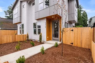5965 NE Hancock St, Portland, OR 97213 - Photo 2