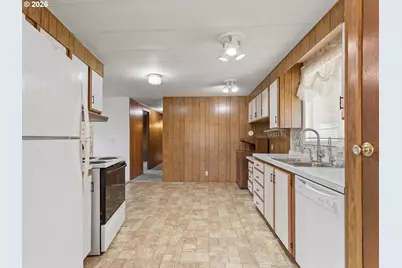 2901 E 2nd St #135, Newberg, OR 97132 - Photo 20