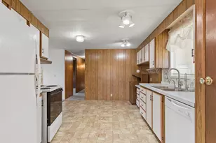 2901 E 2nd St, Newberg, OR 97132 - Photo 20