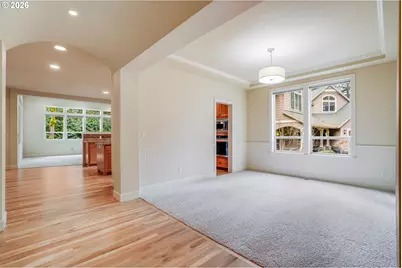 10956 SW Bretton Ct, Tigard, OR 97224 - Photo 4